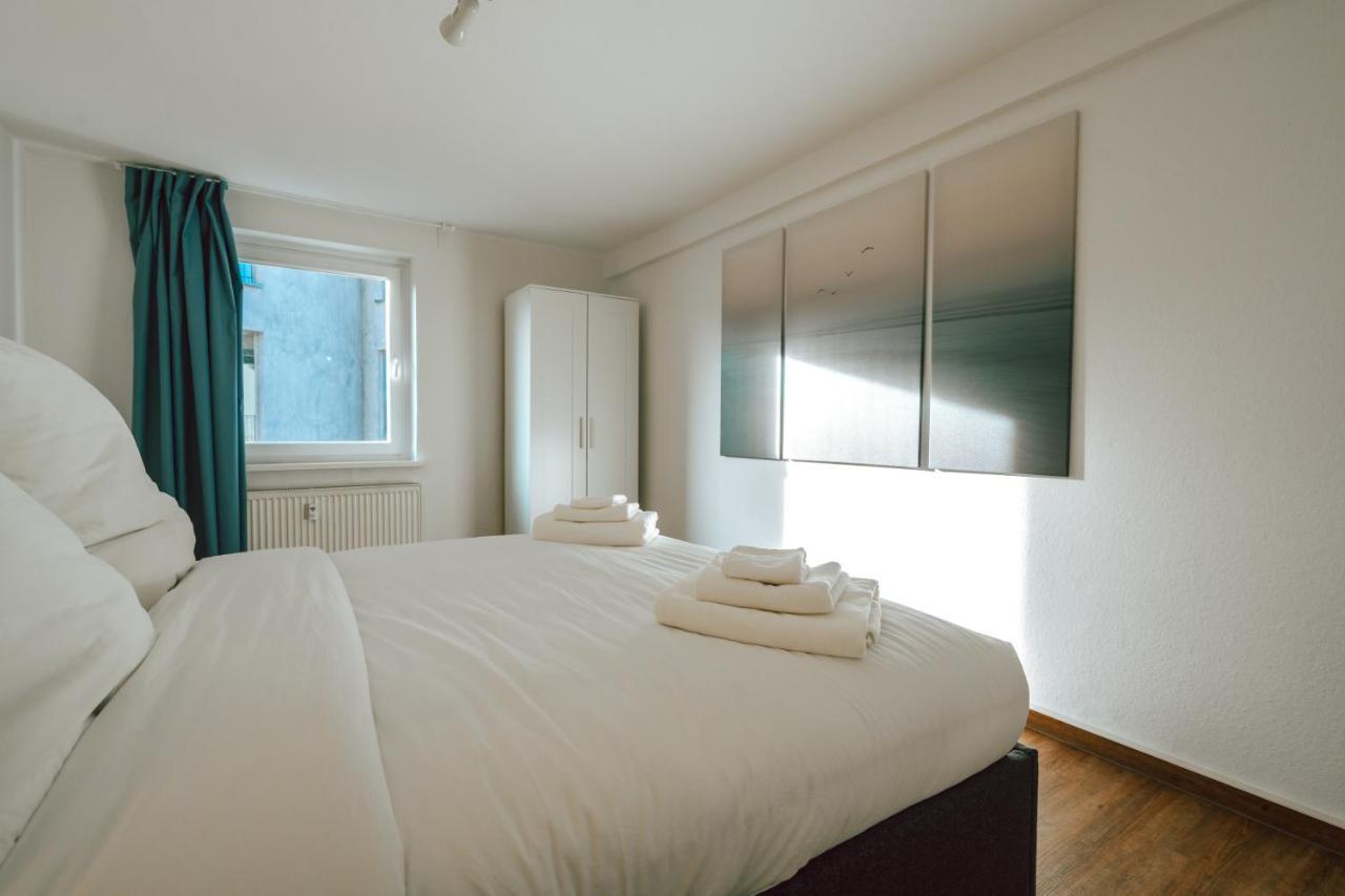 Zentral Gelegenes Premium-Apartment Mit Viel Tageslicht Хамбург Екстериор снимка