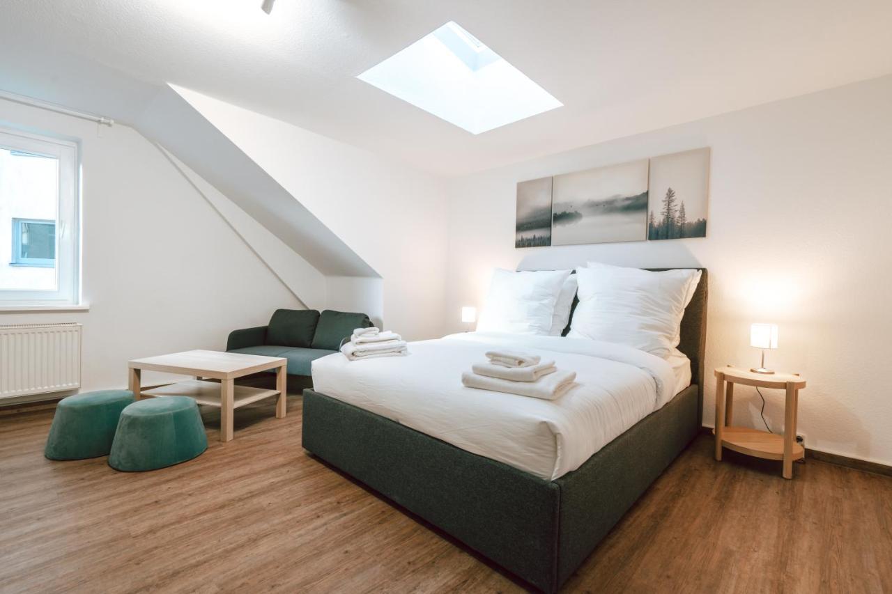 Zentral Gelegenes Premium-Apartment Mit Viel Tageslicht Хамбург Екстериор снимка
