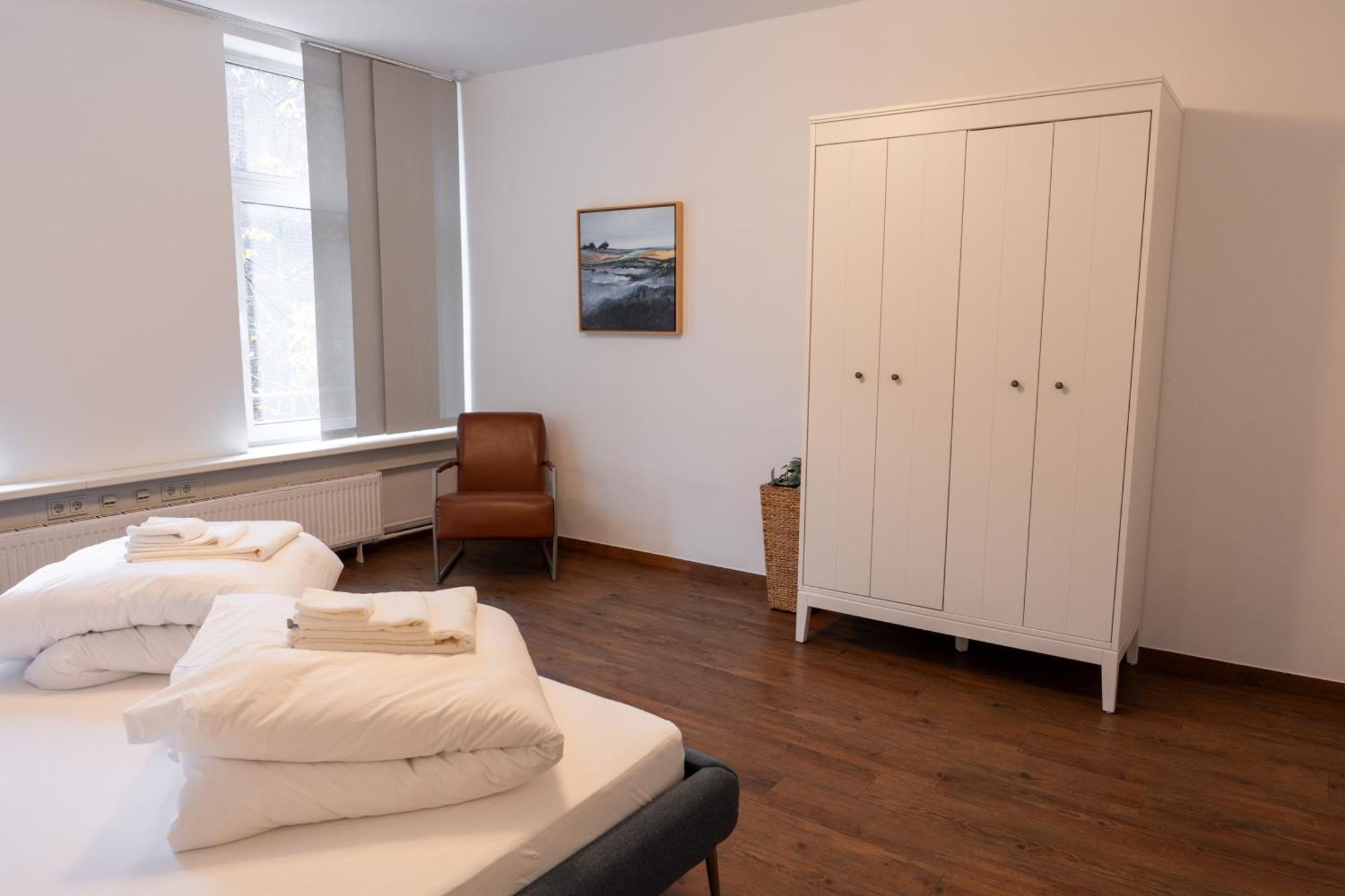 Zentral Gelegenes Premium-Apartment Mit Viel Tageslicht Хамбург Екстериор снимка